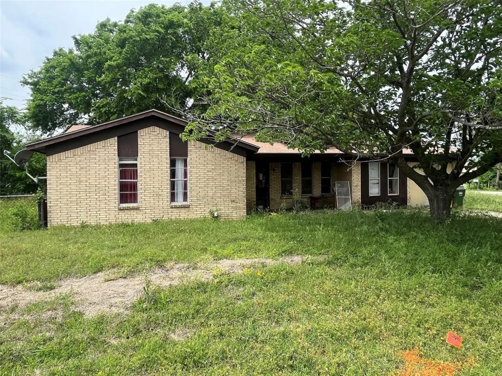 Wholesale Deal in Venus, TX